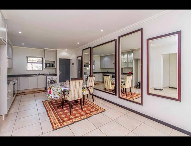 2 BEDROOM APARTMENT FOR SALE IN PAULSHOF